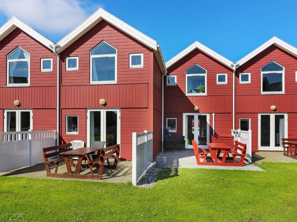 6 Person Holiday Home In Hadsund Extérieur photo